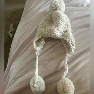 Free People adorable cable knit white and pink beanie/hat/cap